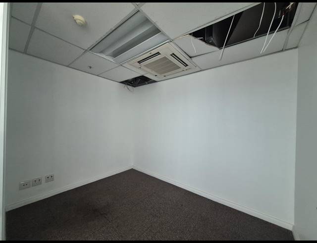 1,789M² OFFICE TO LET IN SANDTON CENTRAL